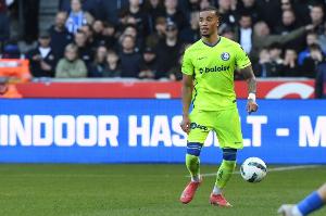 意媒：费内巴切昨夜提高给阿奇-布朗的年薪报价，他决定不去米兰