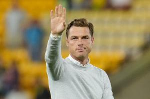 伯恩利主帅：0-3输热刺的结果令人失望，但球队展现了积极的东西